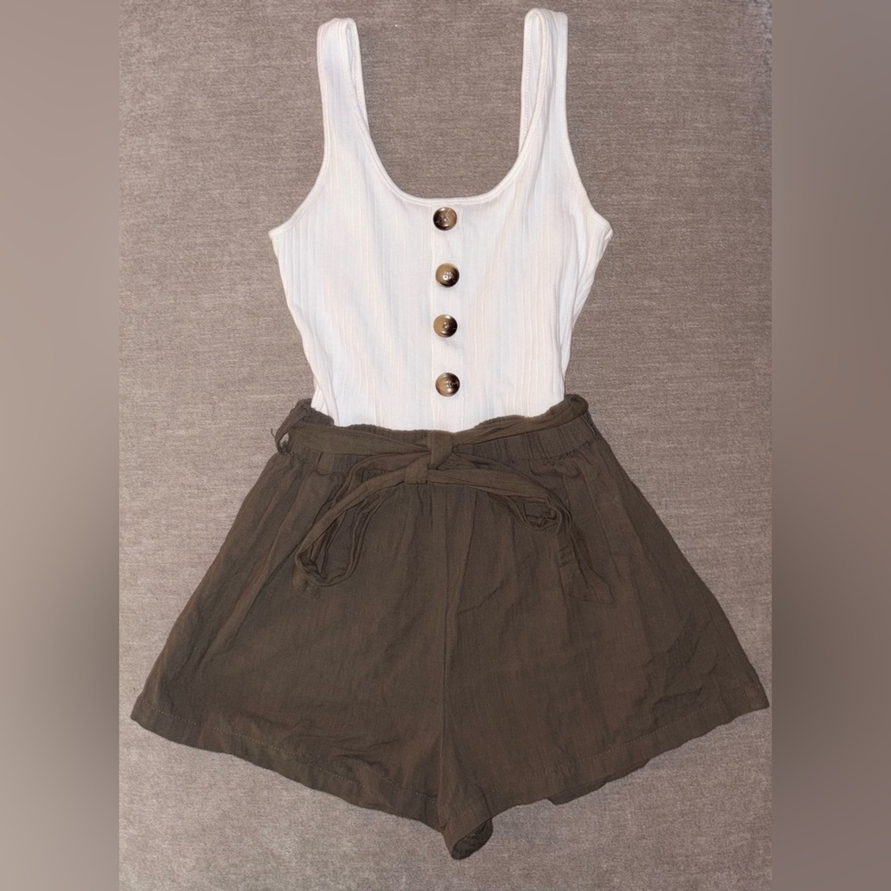 Women's white and green buttoned tank top romper